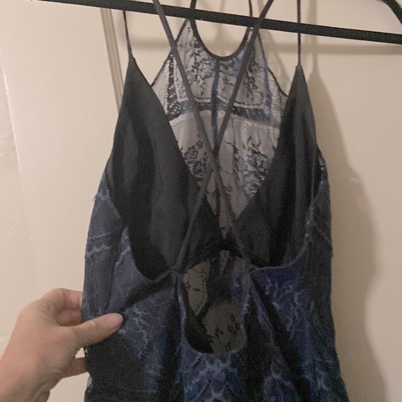 Free People NWOT RARE Gunmetal Lace Slip Dress Scallop Hem Cocktail Party Sm 8 - Picture 6 of 8